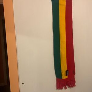 Caribbean people color scarf